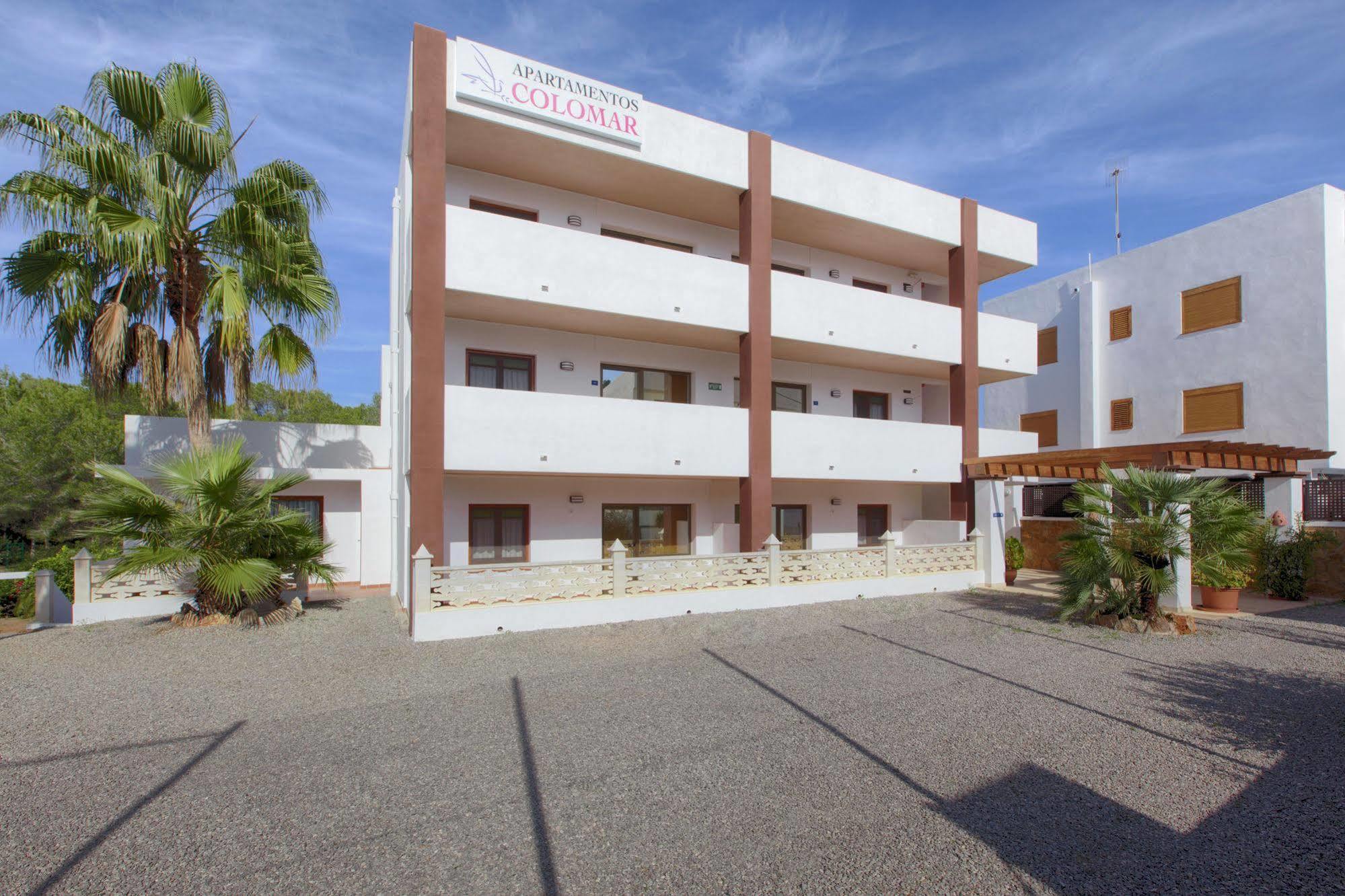 Apartamentos Colomar Santa Eularia des Riu Dış mekan fotoğraf