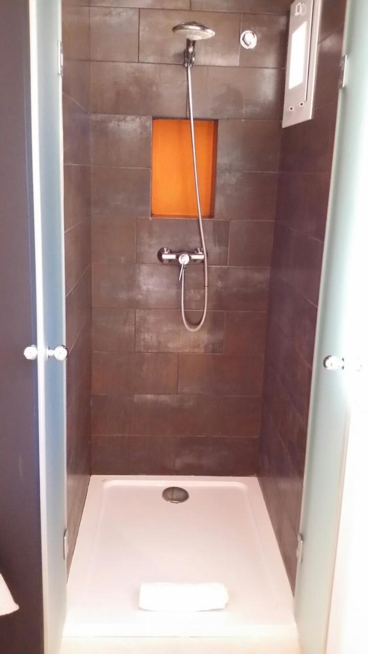 Apartamentos Colomar Santa Eularia des Riu Oda fotoğraf