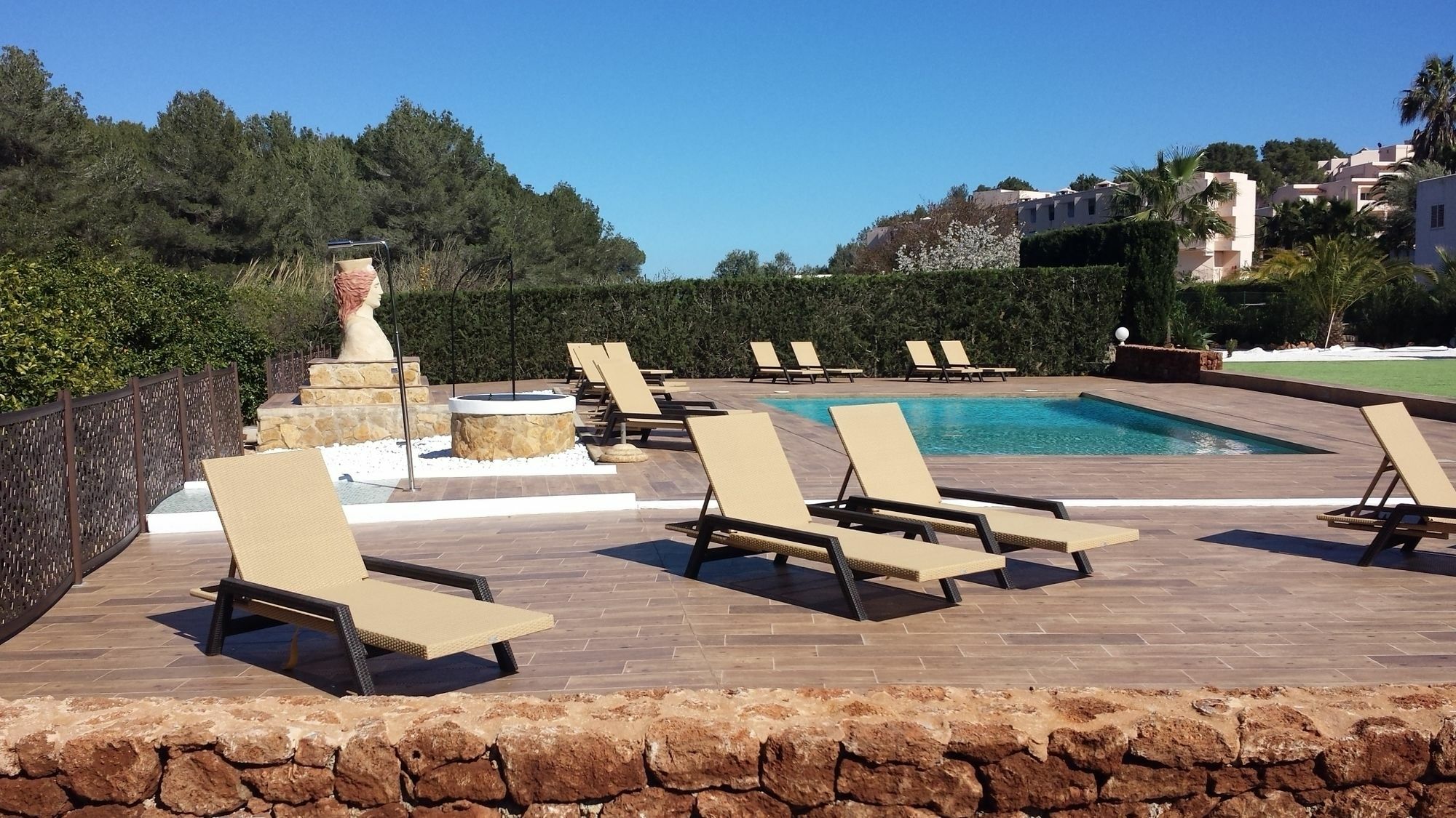 Apartamentos Colomar Santa Eularia des Riu Dış mekan fotoğraf